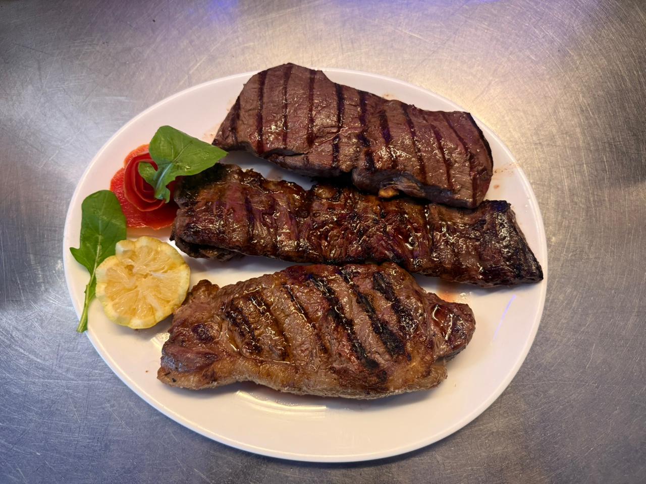 Javi's Parrilla Restaurant & Cafeteria, photo 8